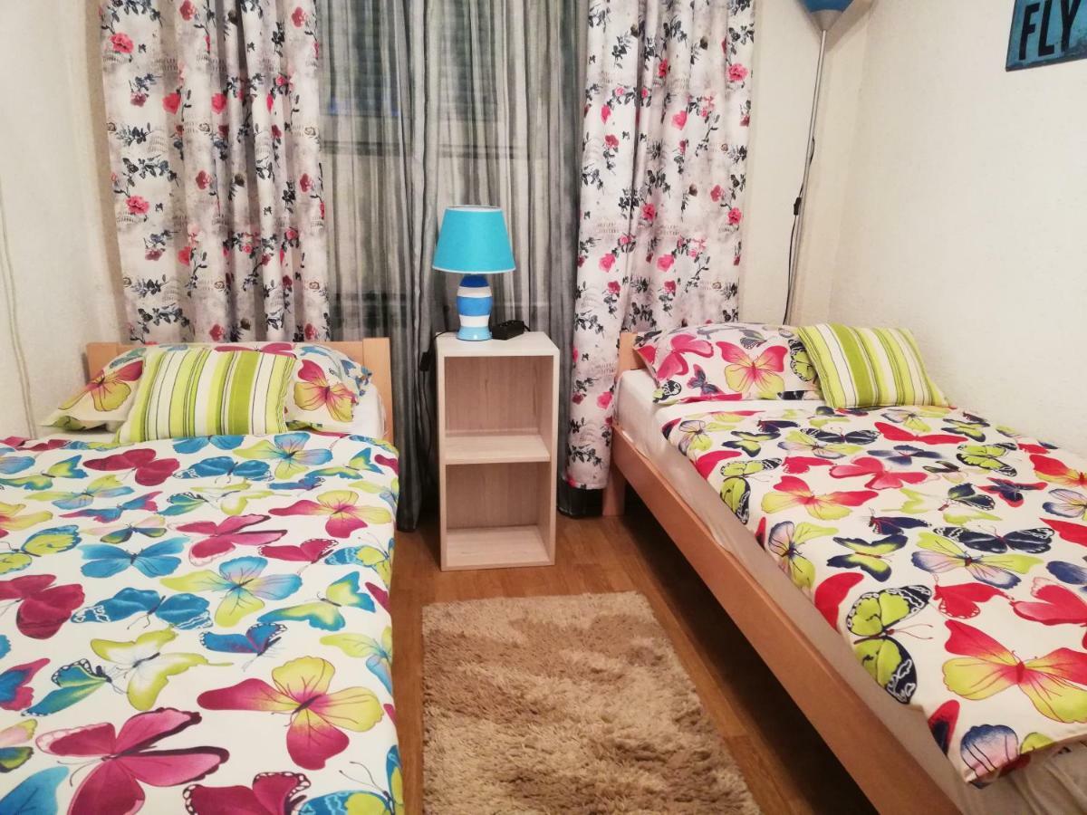 Apartman Teuta Zagabria Esterno foto