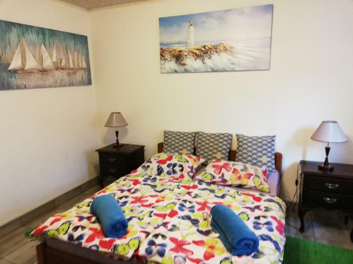 Apartman Teuta Zagabria Esterno foto