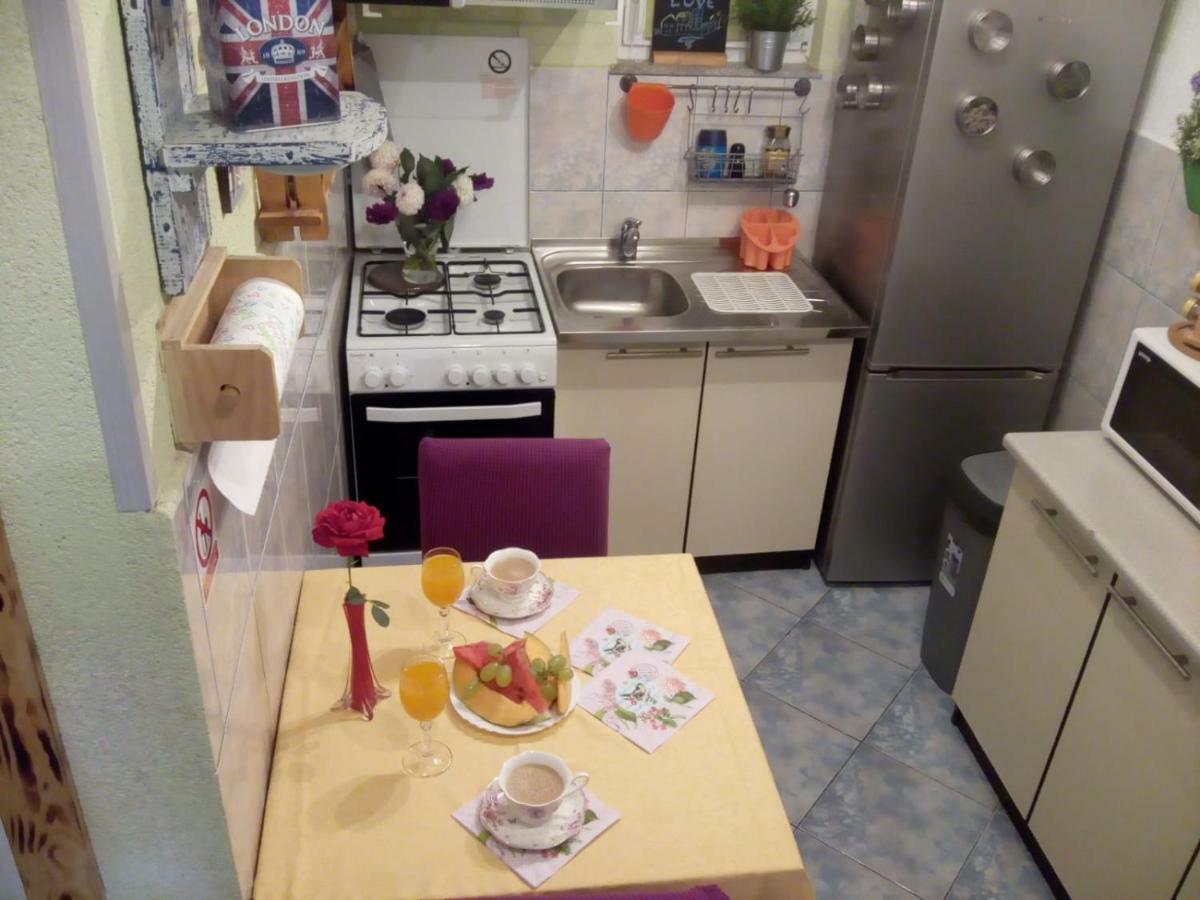 Apartman Teuta Zagabria Esterno foto