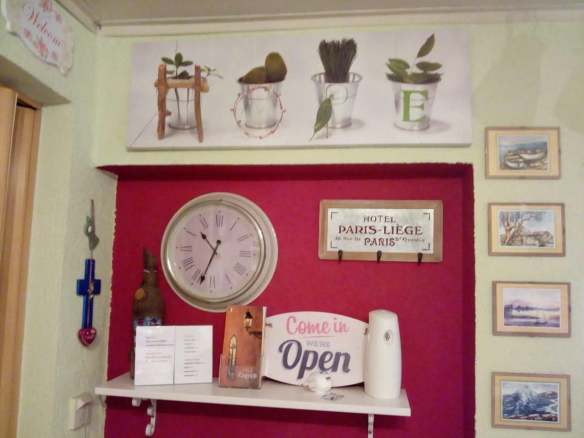 Apartman Teuta Zagabria Esterno foto